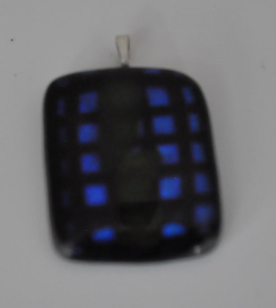 PE-0044 Fused Glass Pendant
